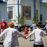 Праздничная программа, посвящённая празднику Троицы