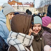 Масленичные гуляния на площади Ново-соборной.