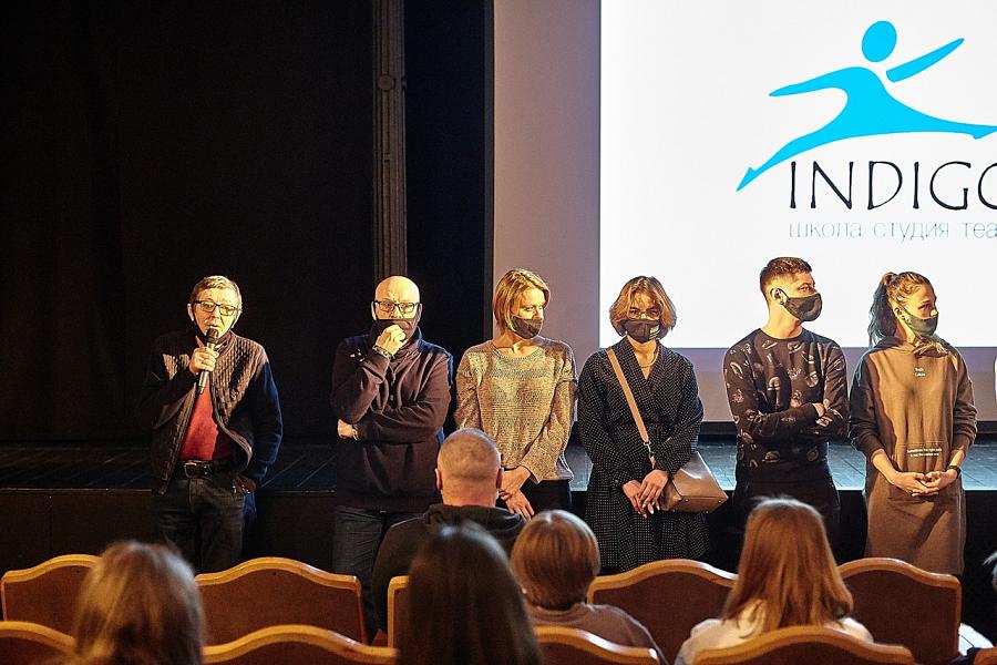 В «Аэлите» состоялась презентация фильма «Без границ» об инклюзивном томском театре «Индиго»